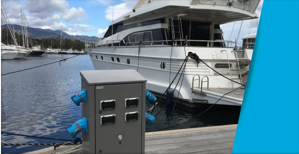 Prise de courant pour ports et marinas